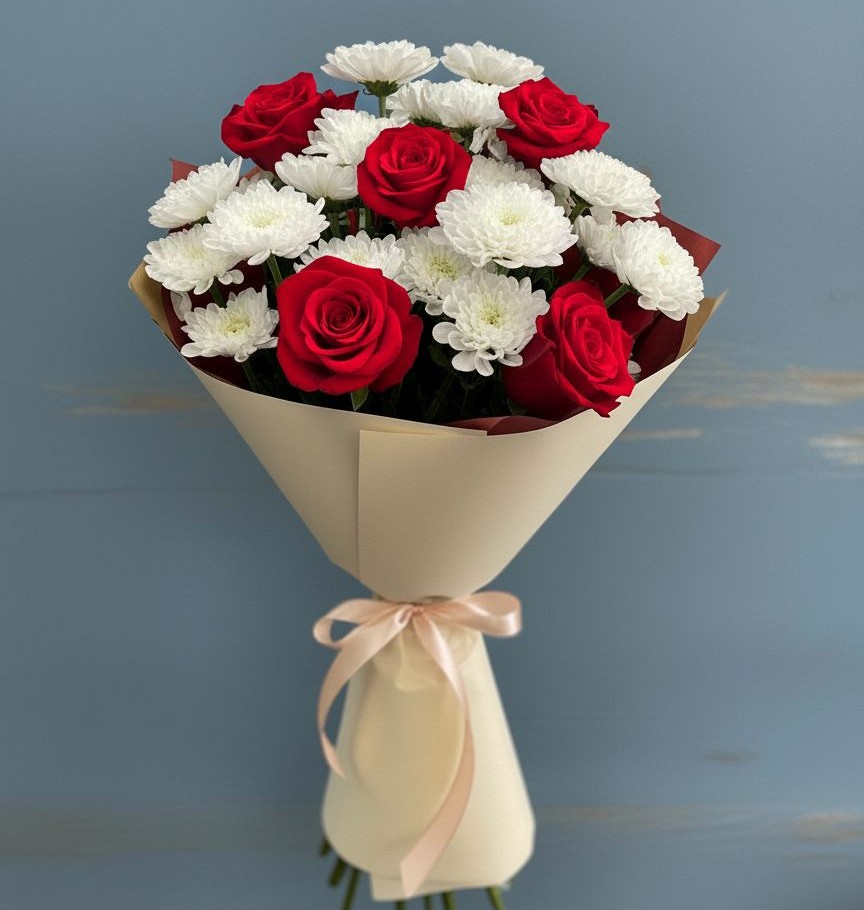 Букет цветов из: Розы и Хризантемы в Горноуральский