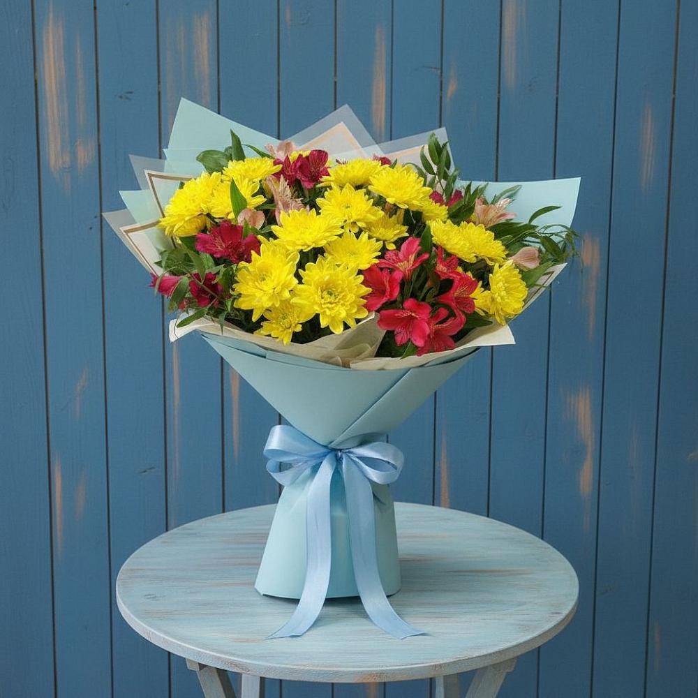 Букет цветов из: Альстромерии и Хризантемы в Горноуральский
