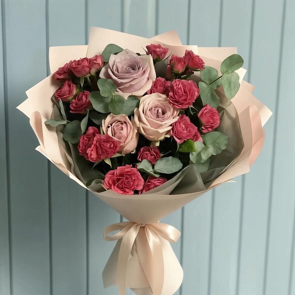 Букет цветов из: Гвоздики и Розы в Горноуральский
