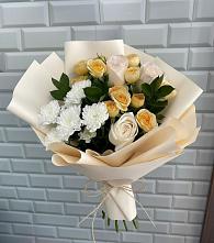 Букет цветов из:  Розы и Хризантемы #REPLACE_PRED# Горноуральский