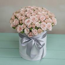 Цветочная композиция из Розы в шляпной коробке в Горноуральский