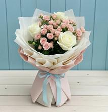 Букет цветов из:  Розы #REPLACE_PRED# Горноуральский
