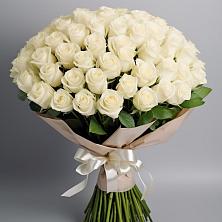 Букет 101 беля роза Белоснежка в Горноуральский