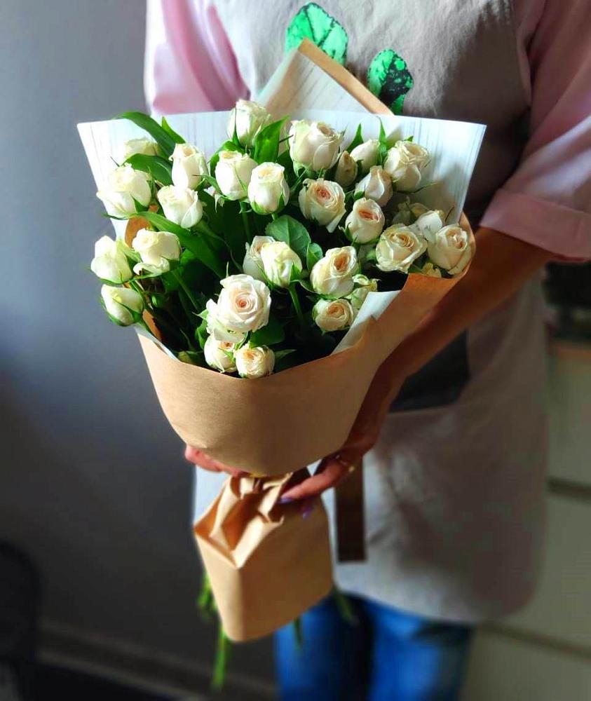 Букет цветов из: Розы в Горноуральский