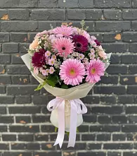 Букет цветов из:  Герберы и Хризантемы в Горноуральский