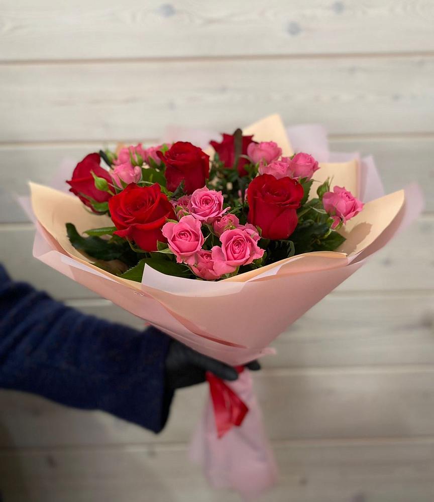 Букет цветов из: Розы в Горноуральский